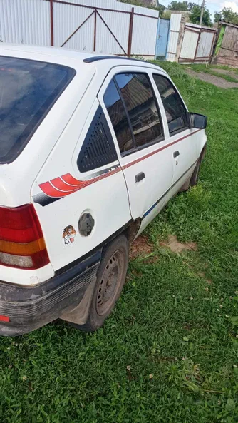 Opel Kadett 1989 - 4