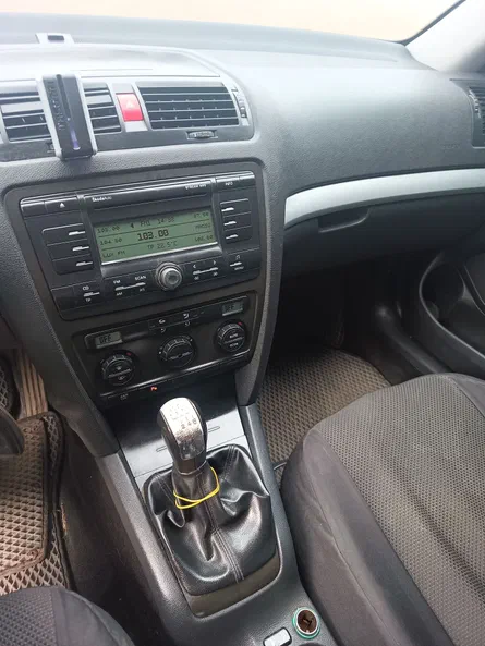 Skoda Octavia 2007 - 4