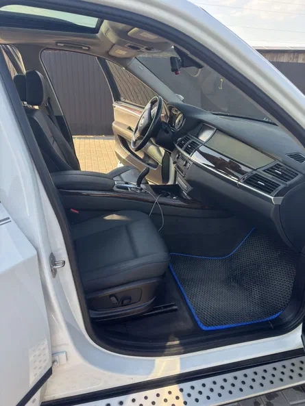 BMW X5 2009 - 14