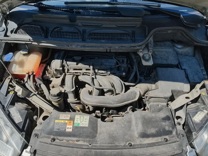 Ford C-MAX 2009 - 23