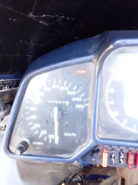Honda VFR 750 1986 - 7