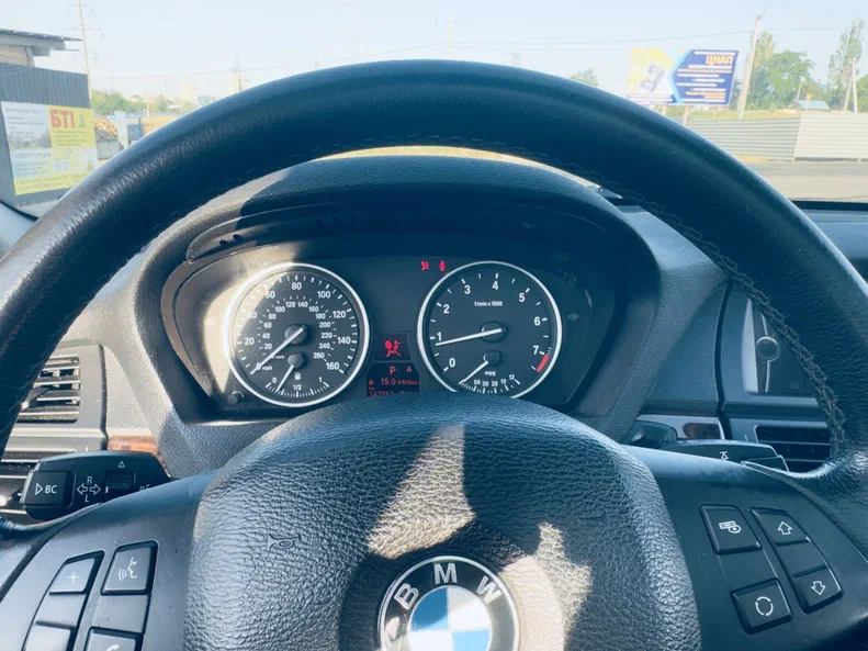 BMW X5 2009 - 6