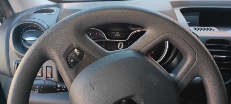 Renault Trafic 2021 - 25