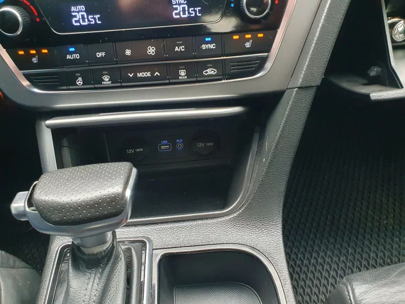 Hyundai Sonata 2014 - 25