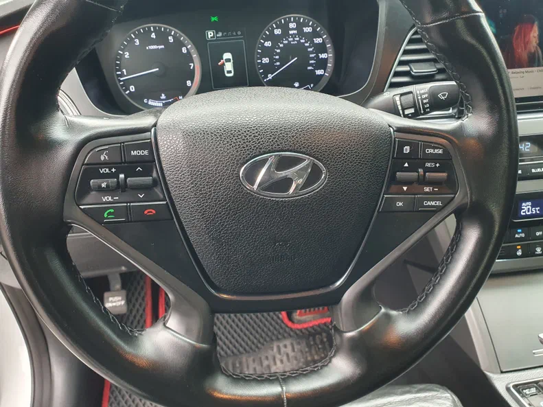Hyundai Sonata 2014 - 18