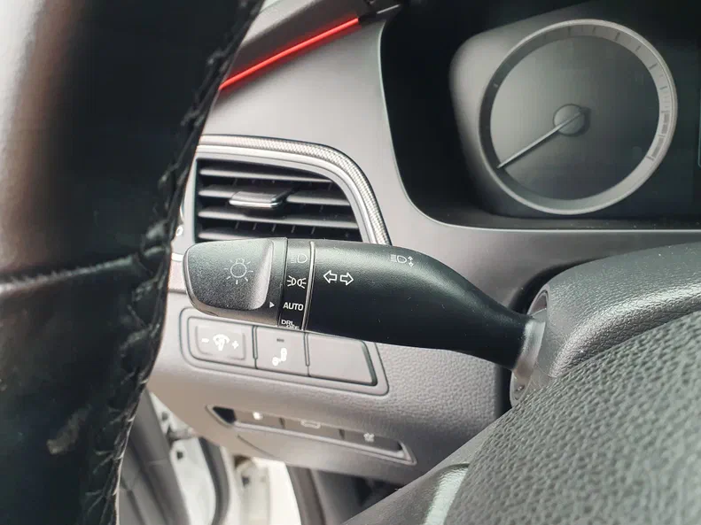 Hyundai Sonata 2014 - 19