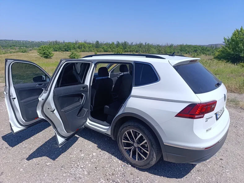 Volkswagen Tiguan 2019 - 2