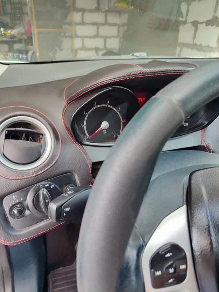Ford Fiesta 2011 - 6