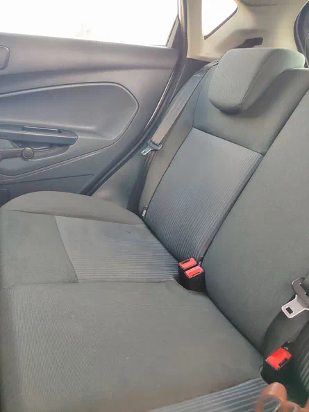 Ford Fiesta 2011 - 14