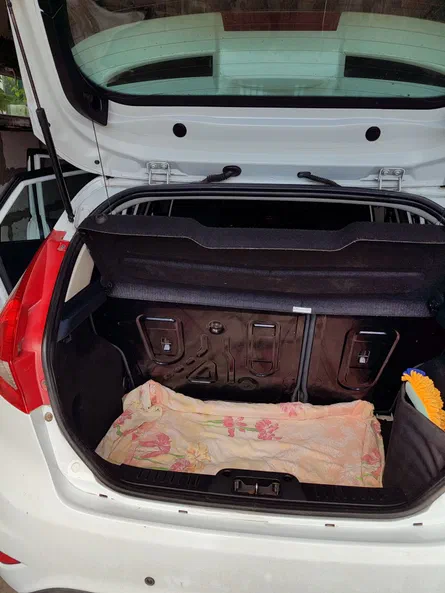 Ford Fiesta 2011 - 16