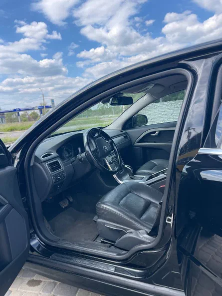 Volvo V70 2013 - 4