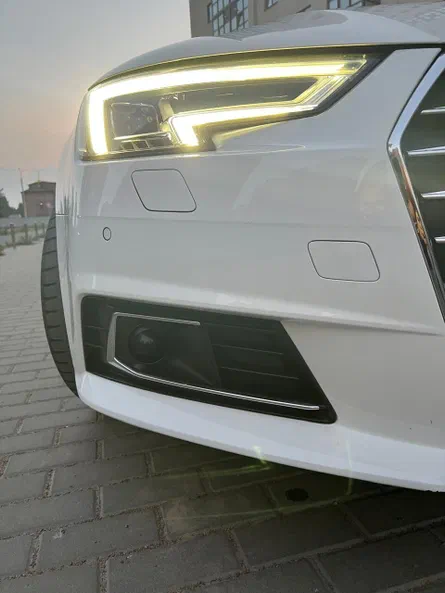 Audi A4 2018 - 6