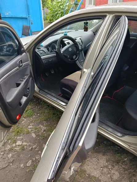 Hyundai Sonata 2009 - 8
