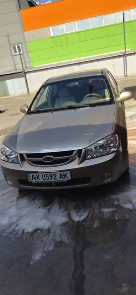 Kia Cerato 2006 - 7