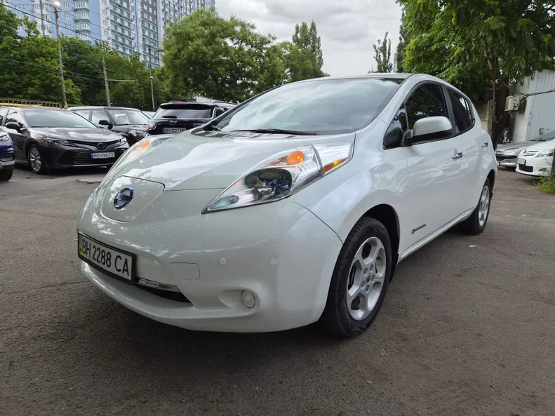Nissan Leaf 2013 - 1