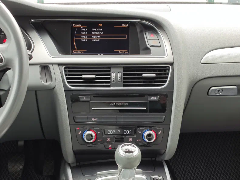 Audi A4 2013 - 12