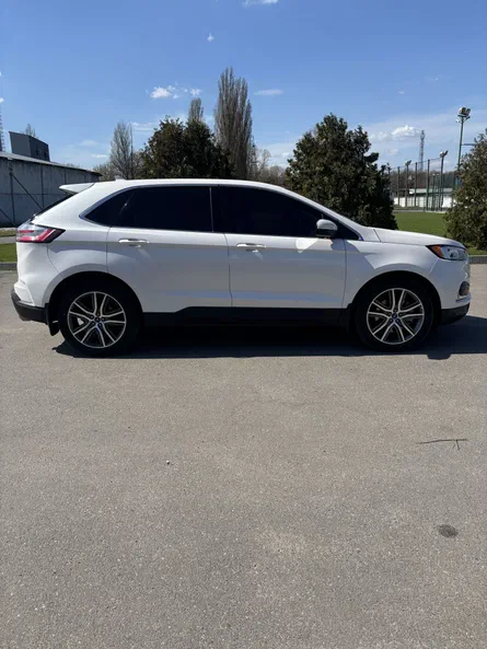 Ford Edge 2019 - 4