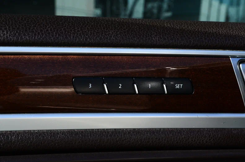 Volkswagen Touareg 2015 - 30