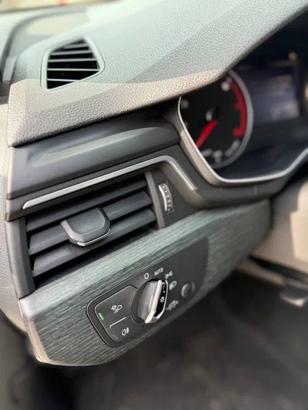 Audi A4 2016 - 13