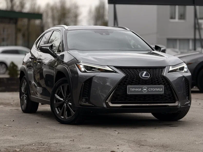 Lexus UX 2019