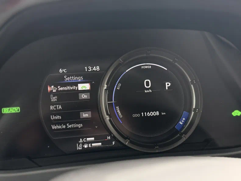 Lexus UX 2019 - 16