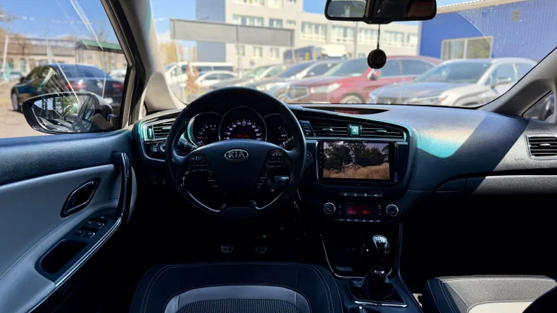 Kia Ceed 2017 - 9