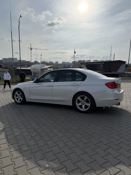 BMW 3 серія 2014 - 10