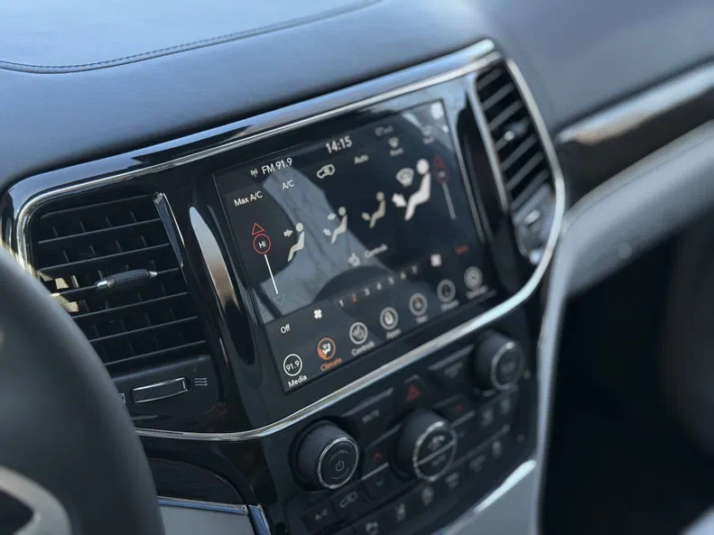 Jeep Grand Cherokee 2020 - 10