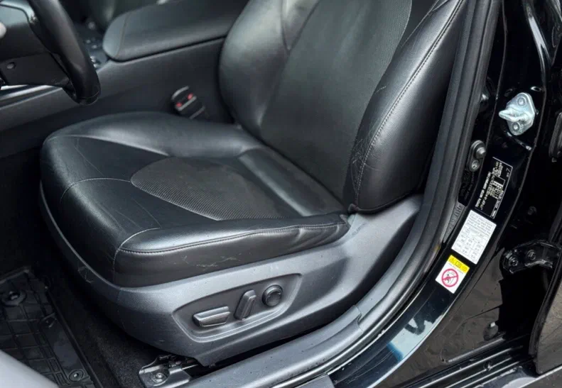 Toyota Camry 2018 - 12