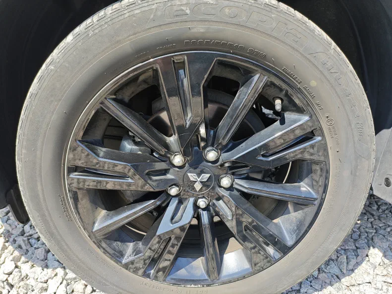 Mitsubishi Eclipse Cross 2023 - 27