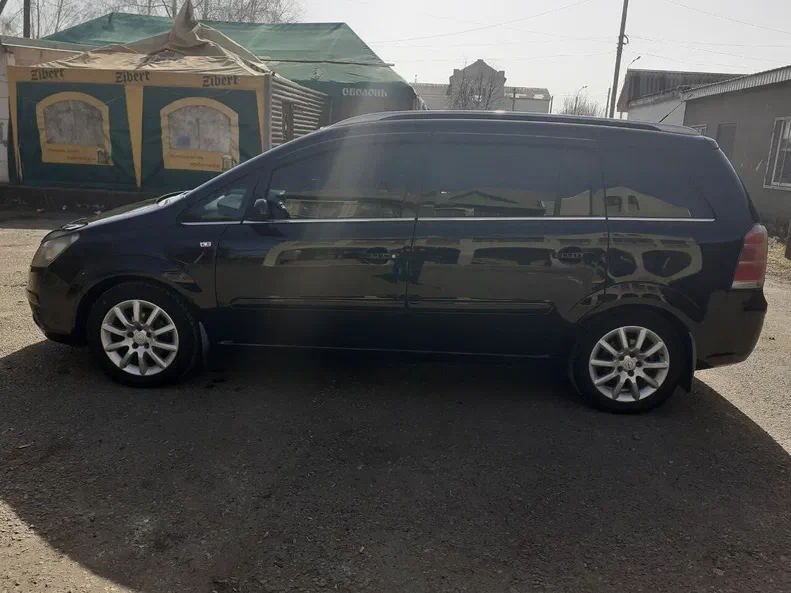 Opel Zafira 2006