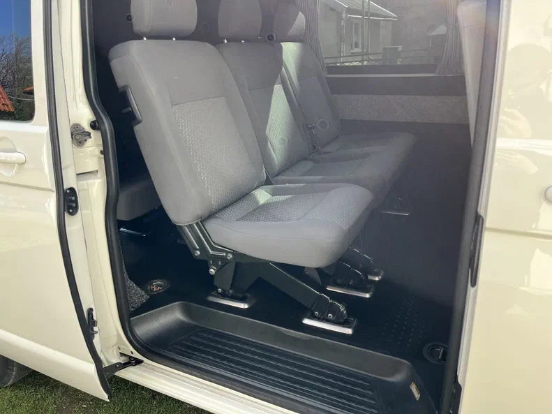 Volkswagen Transporter 2006 - 11