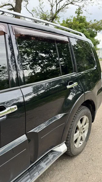 Mitsubishi Pajero 2008 - 8
