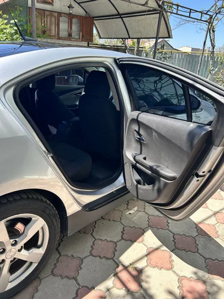 Chevrolet Volt 2011 - 14