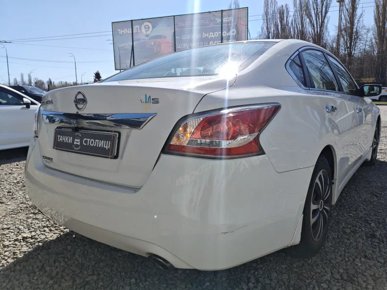 Nissan Altima 2015 - 7