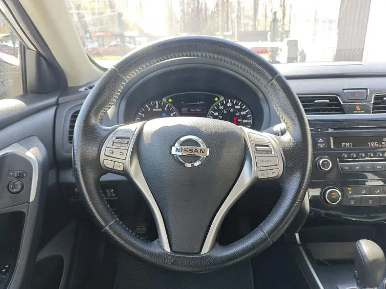 Nissan Altima 2015 - 12