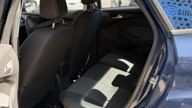 Ford Focus 2013 - 16