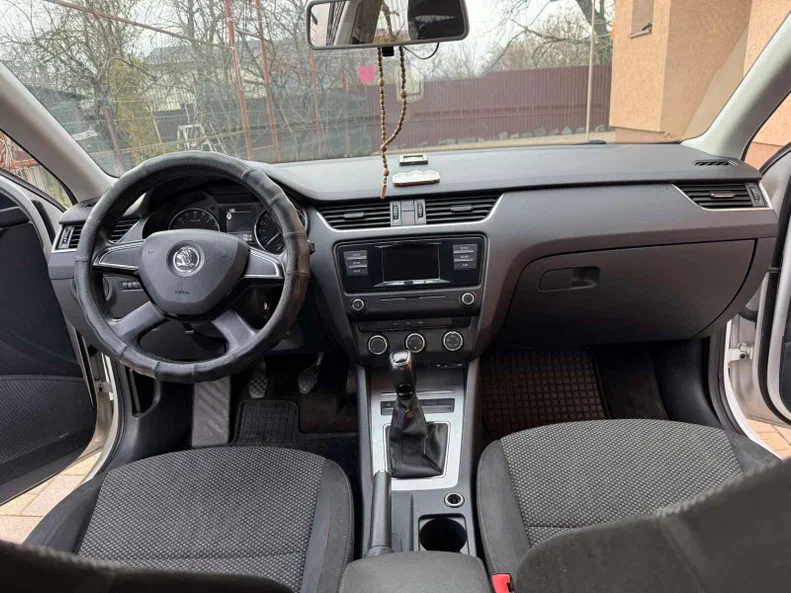 Skoda Octavia 2014 - 12