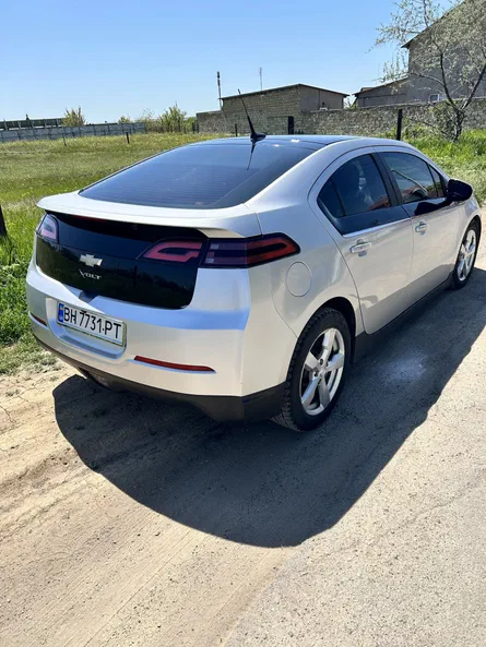 Chevrolet Volt 2011