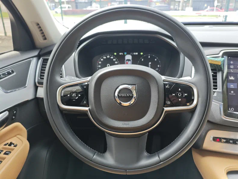 Volvo XC90 2015 - 12