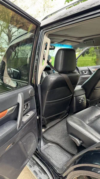 Mitsubishi Pajero 2008 - 13