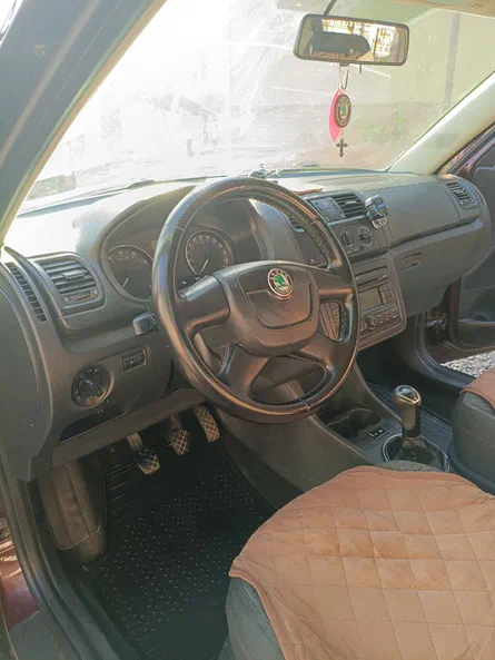Skoda Fabia 2010 - 2