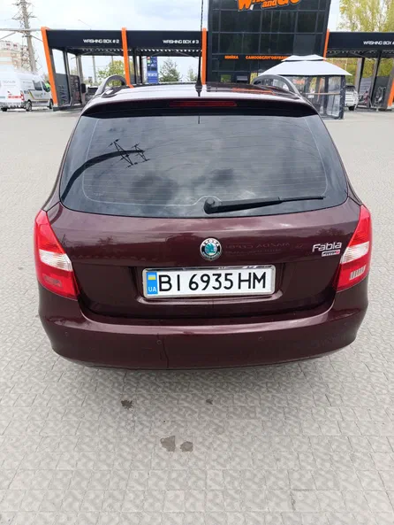 Skoda Fabia 2010 - 5