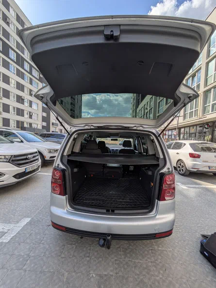 Volkswagen Touran 2008 - 9
