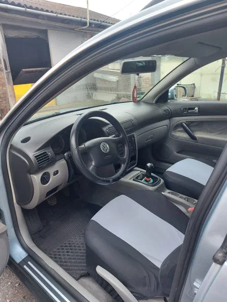 Volkswagen Passat 2003