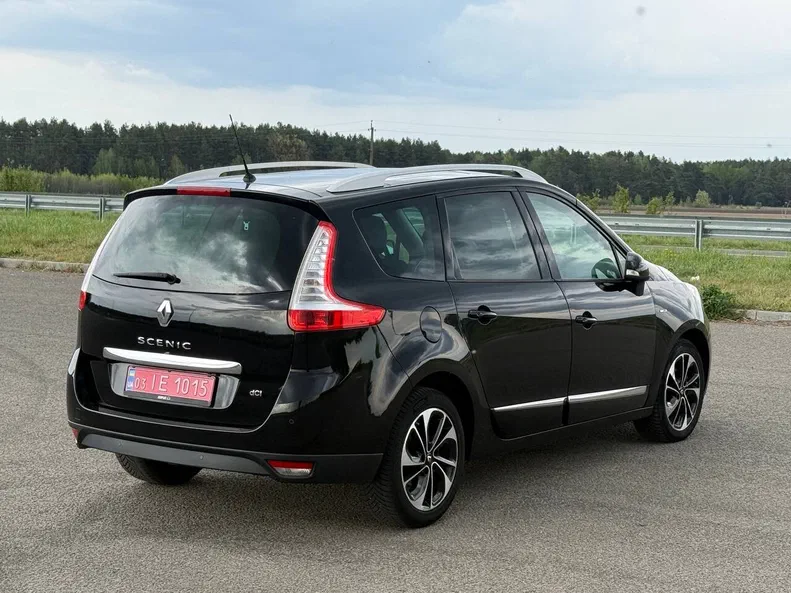 Renault Scenic 2015 - 9