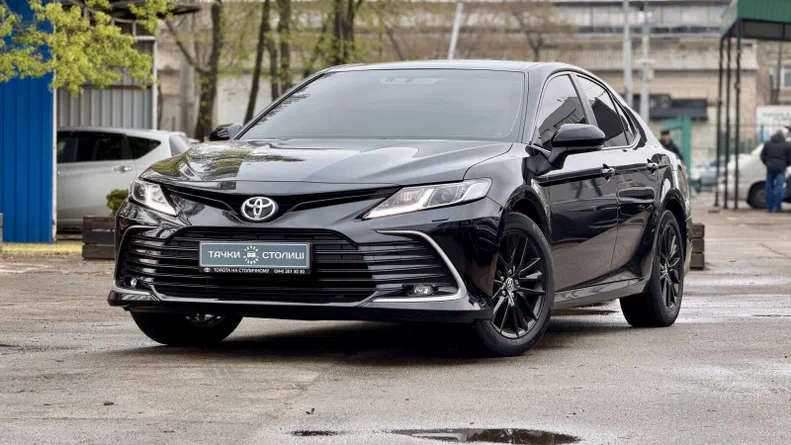 Toyota Camry 2024 - 2