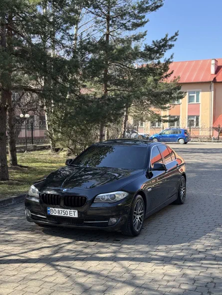 BMW 5 серии 2011