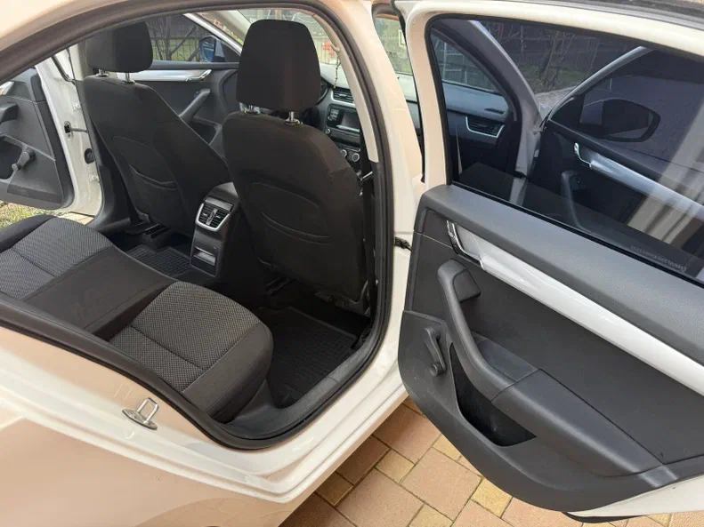 Skoda Octavia 2014 - 9