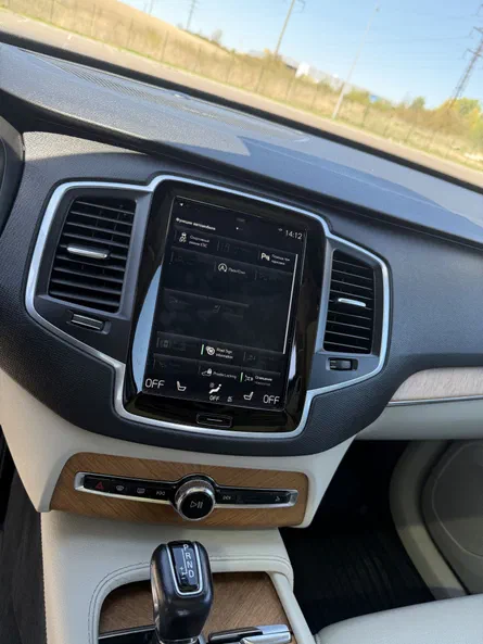 Volvo XC90 2020 - 4